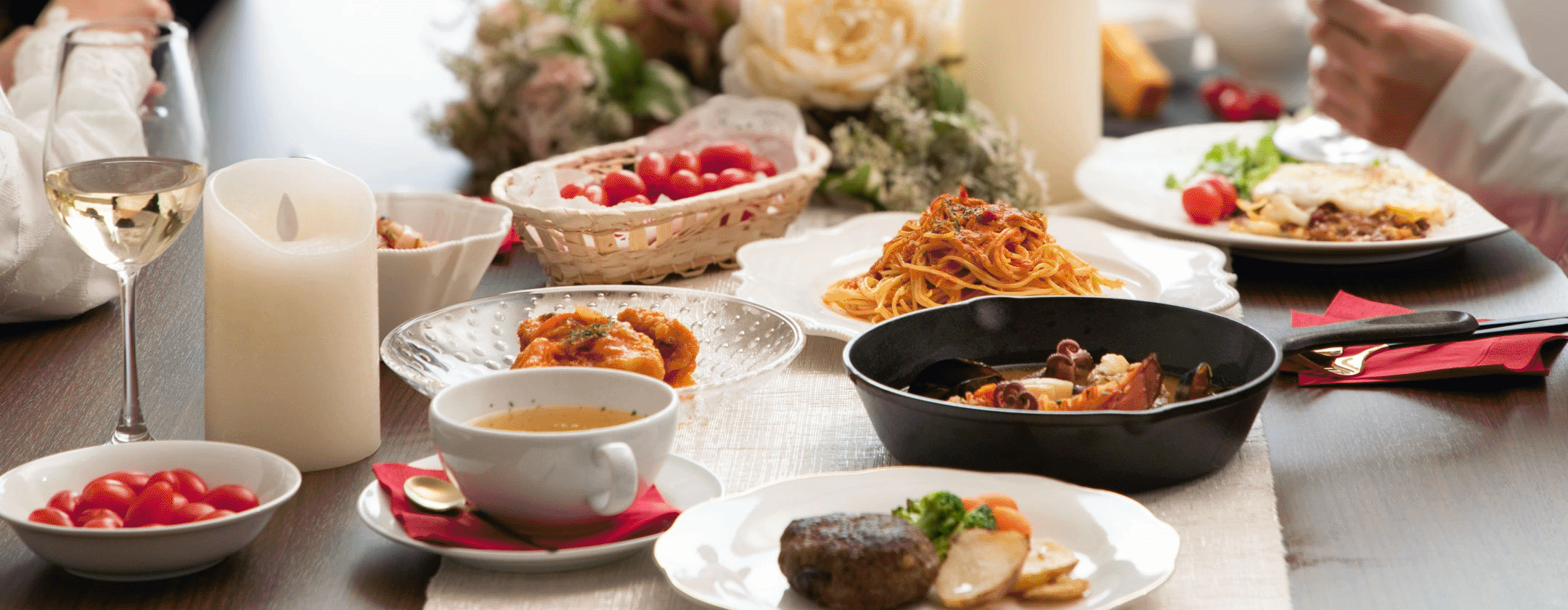 食卓に並ぶフローズンフード