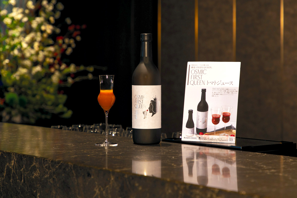 QUEEN JUICE at JAL's SALON